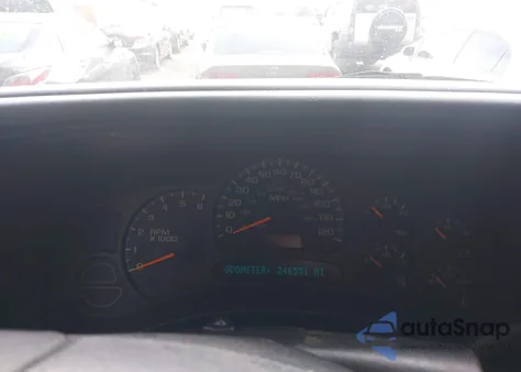 2004 GMC Yukon Xl 1500 Slt from USA, damaged, VIN 3GKEC16ZX4G334597